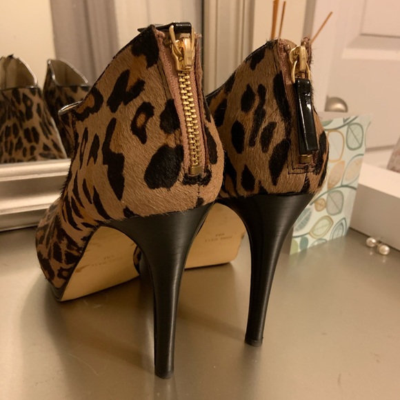 Nine West Leather cow fur booties - Picture 7 of 7